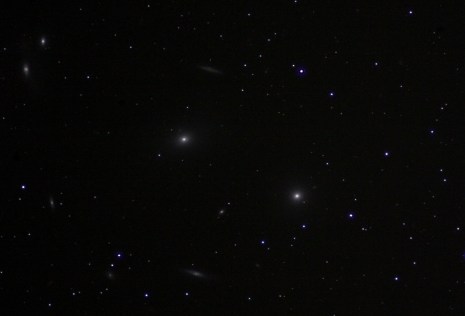 M84 a lenticular or elliptical galaxy located in the inner core of the Virgo Cluster of Galaxies Canon 350 D | 240secs @ ISO 800 