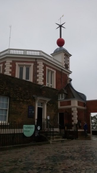 Flamsteed House designed by Sir Christopher Wren. First used in 1833, each day at exactly 12.55pm the red ball (Time Ball) on the roof rises half way up the mast and at 12.58 continues to the top, when at exactly 13.00 it drops. 
