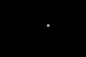 upiter - lower exposure shows the gas belts but the moons, though there, are now very difficult to see. 1/3rd sec @ ISO 800 